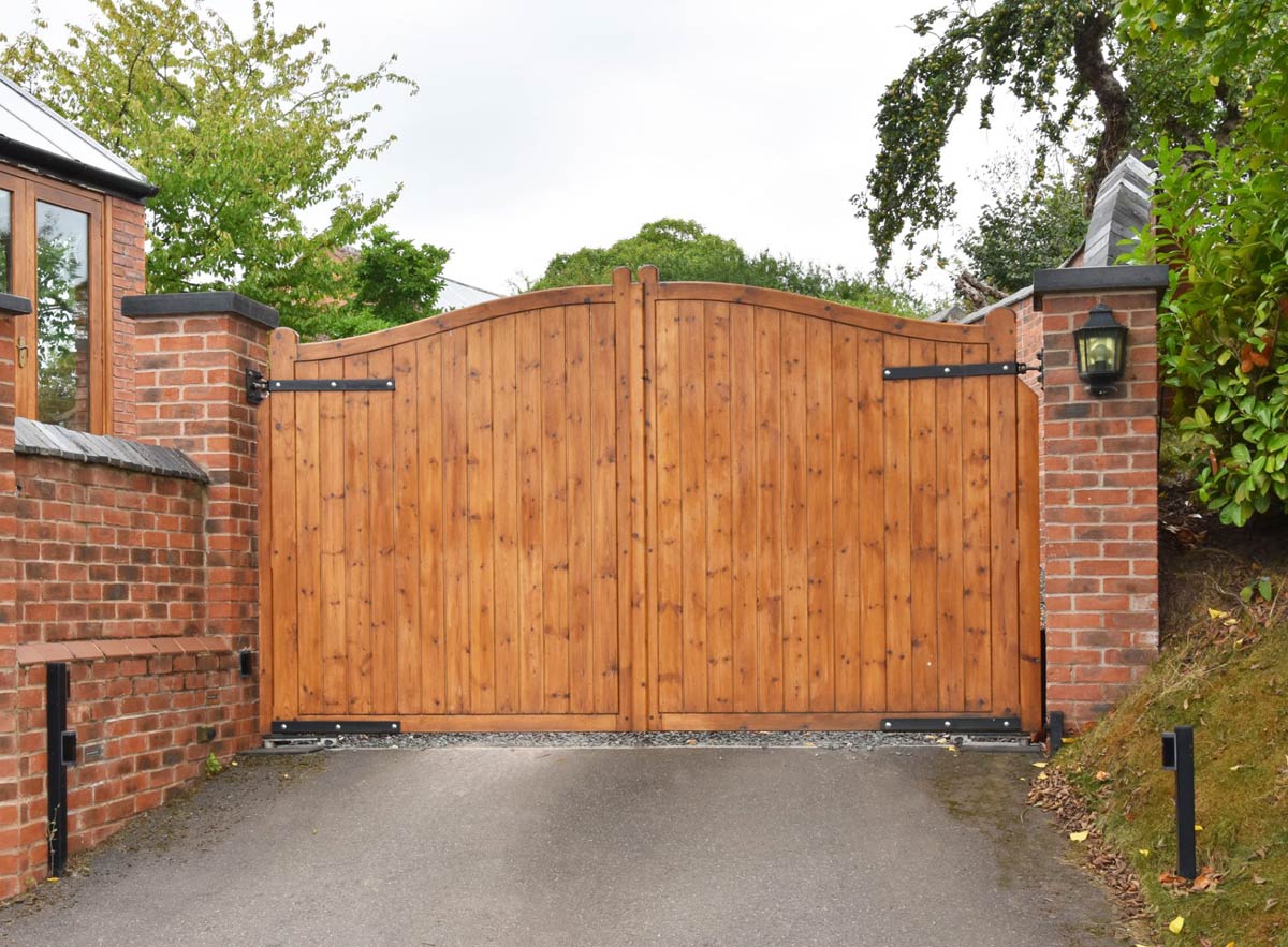 Gate installers